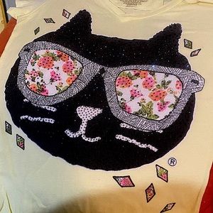 Pebbly Me & Yo cats LALACUB free size sunglasses kitty v neck tee with sequins